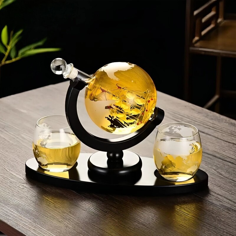 Decorative Globe Wine Decanter - Home Bar Set recension och pris